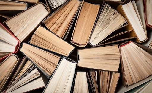 Книжные новинки октября 2025: рекомендации для чтения онлайн и скачивания